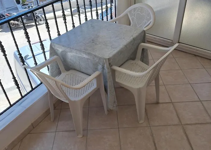 New Panorama Electric Car φορτισησ στατιον